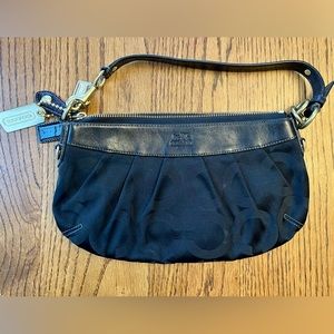 Coach shoulder bag